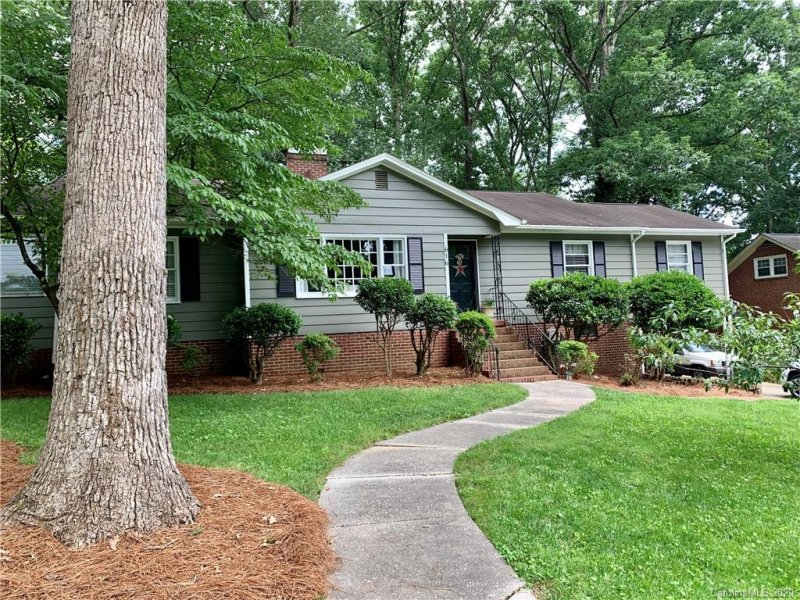 Property image 2 at 616 E Oakwood Avenue, Albemarle, NC 28001