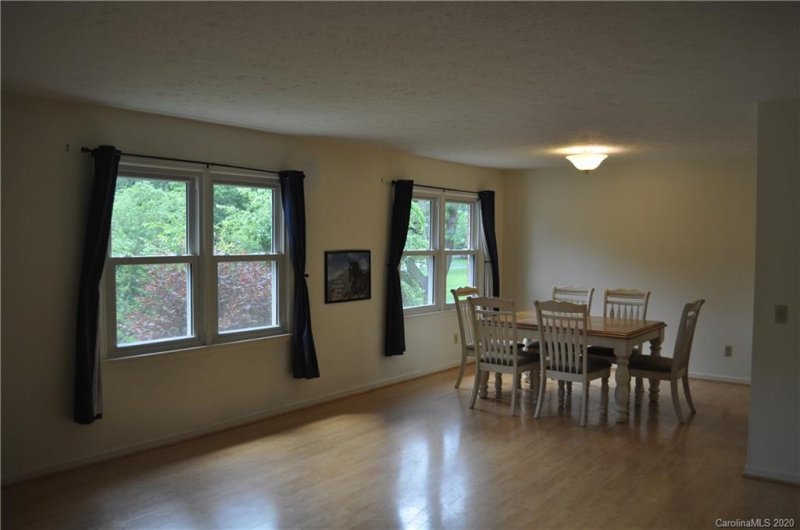 Property image 4 at 206 Shannon Road, Hendersonville, NC 28791