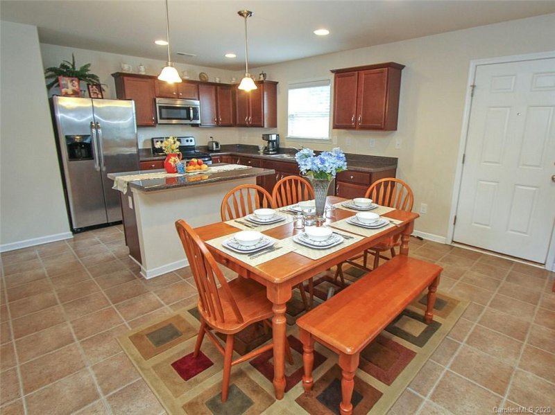 Property image 5 at 6206 Ganso Lane, Charlotte, NC 28214