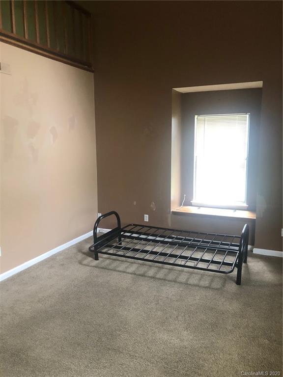 Property image 4 at 3009 Overlook Trail, Charlotte, NC 28212