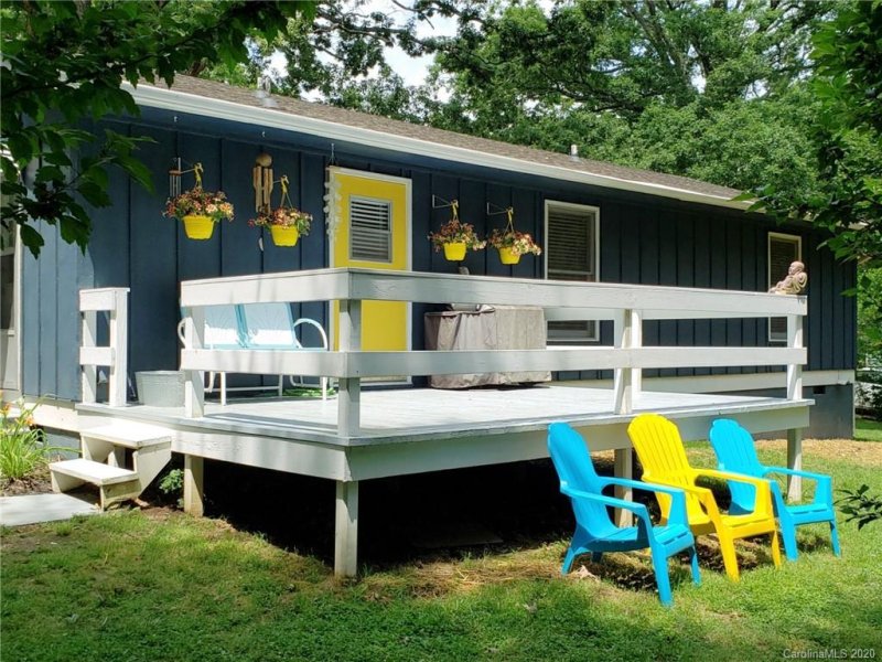 Property image 4 at 713 Marietta Street, Asheville, NC 28803