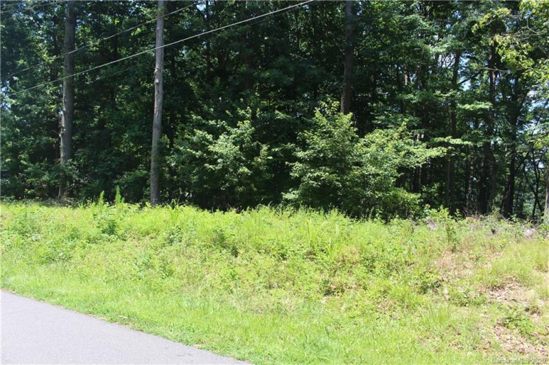 Property image 4 at 9464 Riviera Drive, Sherrills Ford, NC 28673