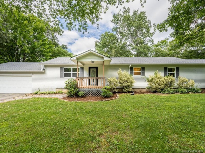 Property image 2 at 11 Gun Flint Trail, Fletcher, NC 28732