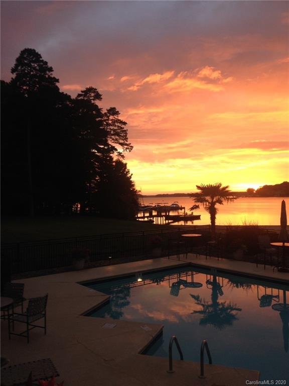 Property image 3 at 17810 Half Moon Lane, Cornelius, NC 28031