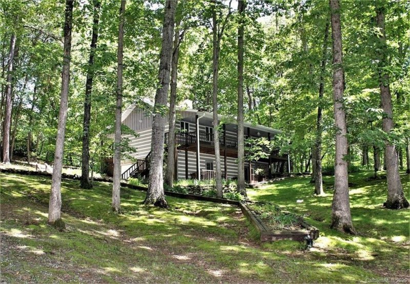 Property image 2 at 393 Platinum Road, Tuckasegee, NC 28783
