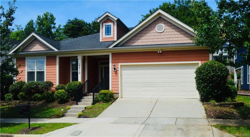 Property image 2 at 13710 Cedar Pond Circle, Huntersville, NC 28078