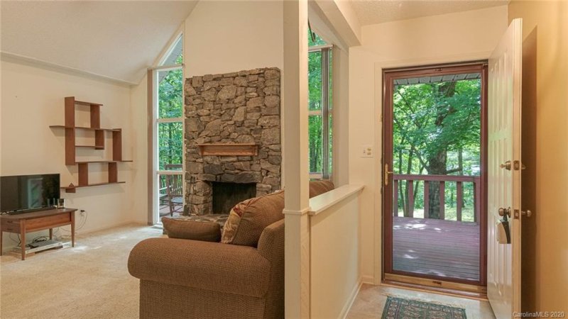 Property image 5 at 34 Mountain Brook Drive, Candler, NC 28715