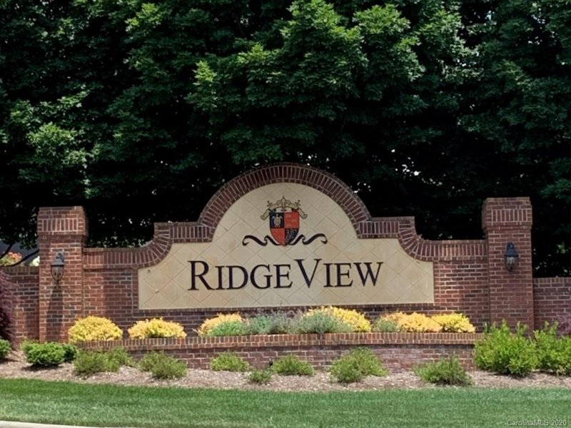 167 Ridgeview Hill Drive