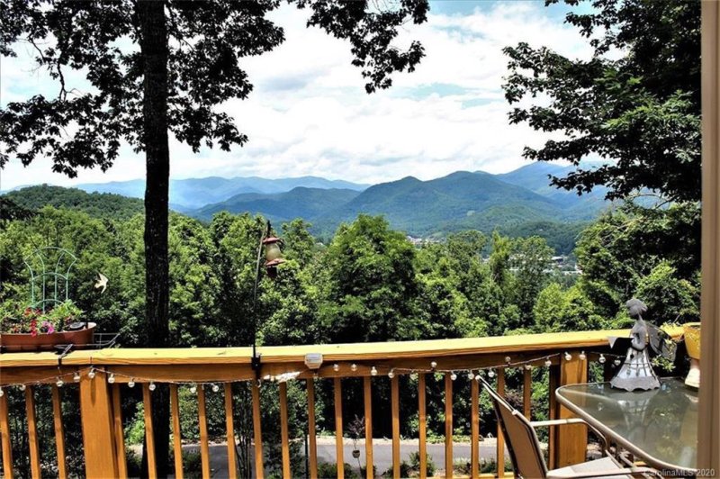 Property image 2 at 953 Cave Springs Road, Cullowhee, NC 28723