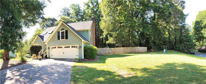 Property image 4 at 20700 Willow Pond Road, Cornelius, NC 28031