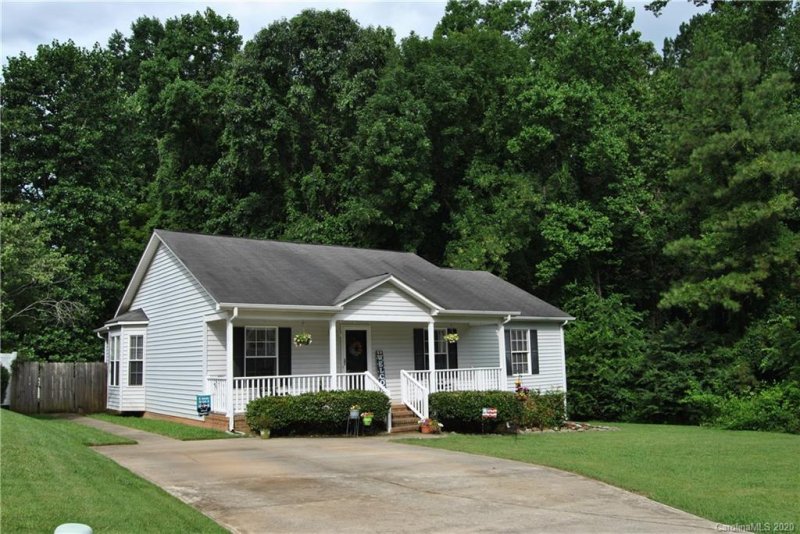 Property image 2 at 1305 Pebble Creek Drive, Belmont, NC 28012