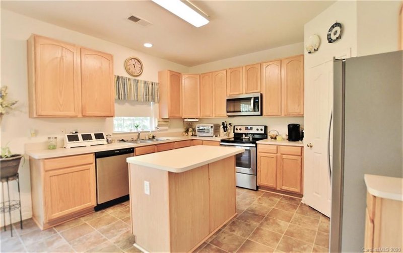 Property image 3 at 5215 Halverson Court, Kannapolis, NC 28083