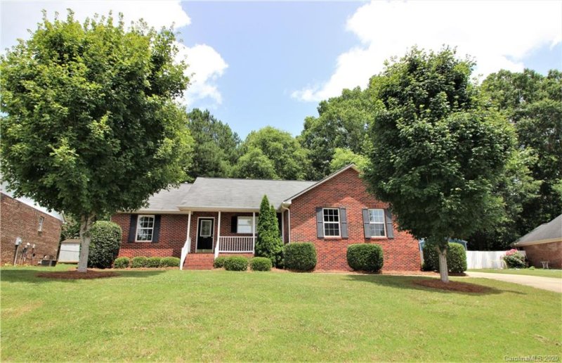 Property image 4 at 244 Victoria Circle, York, SC 29745