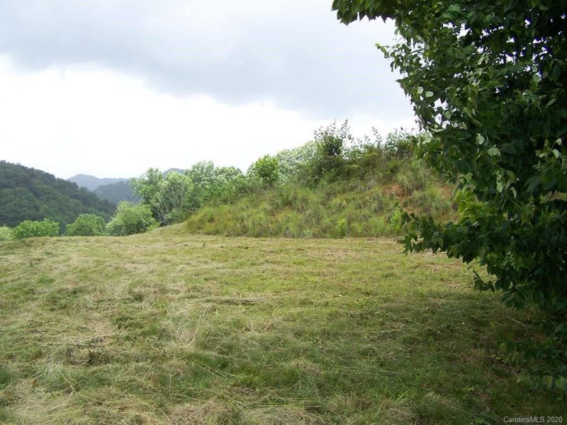 Lot 17 Geronimo Trail