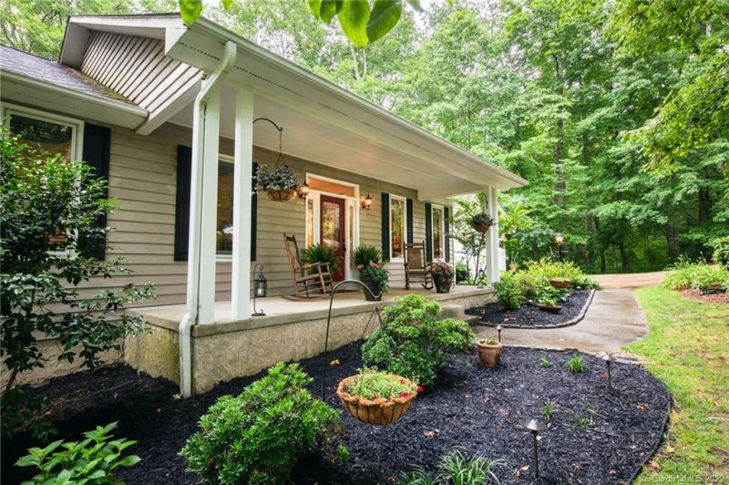 Property image 2 at 161 Hearthstone Way, Horse Shoe, NC 28742