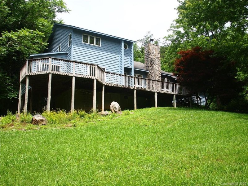 Property image 2 at 39 Cricket Lane, Waynesville, NC 28786