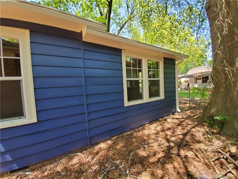Property image 4 at 316 Sylvania Avenue, Charlotte, NC 28206