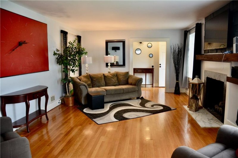 Property image 4 at 632 4th Street Drive, Hickory, NC 28601