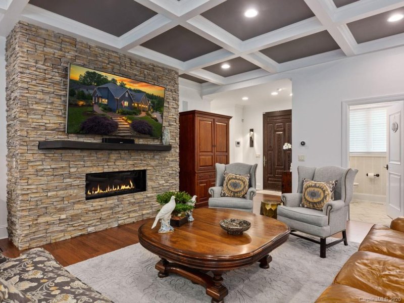 Property image 5 at 25 Mistletoe Trail, Hendersonville, NC 28791