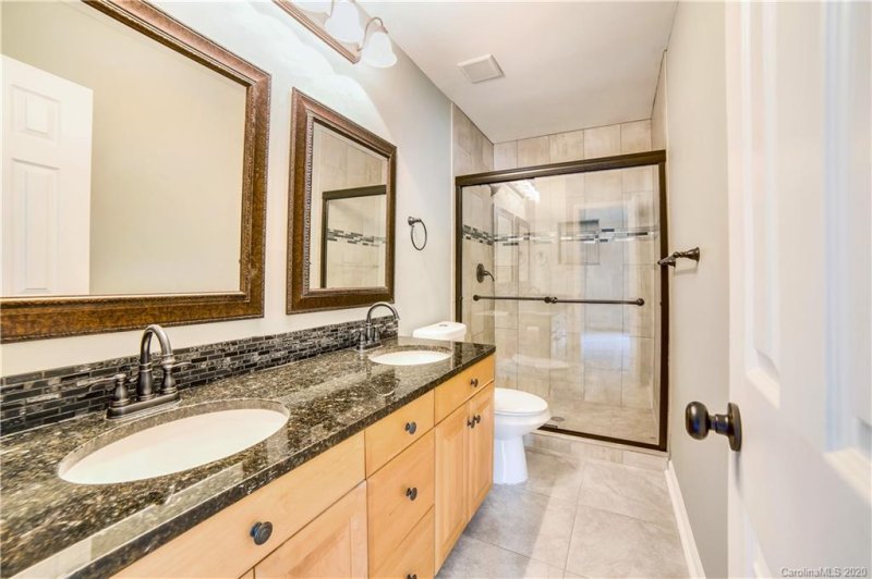 Property image 5 at 501 Rama Road, Charlotte, NC 28211