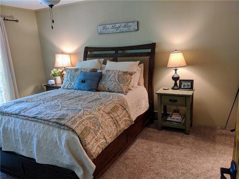 Property image 4 at 107 Overbrook Trail, Beech Mountain, NC 28604