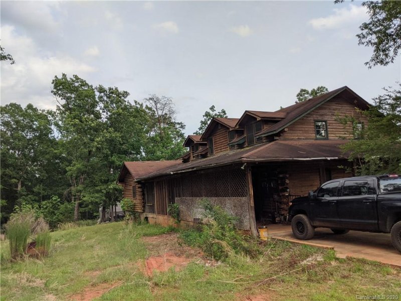 Property image 3 at 70 Cold Springs Drive, Mill Spring, NC 28756