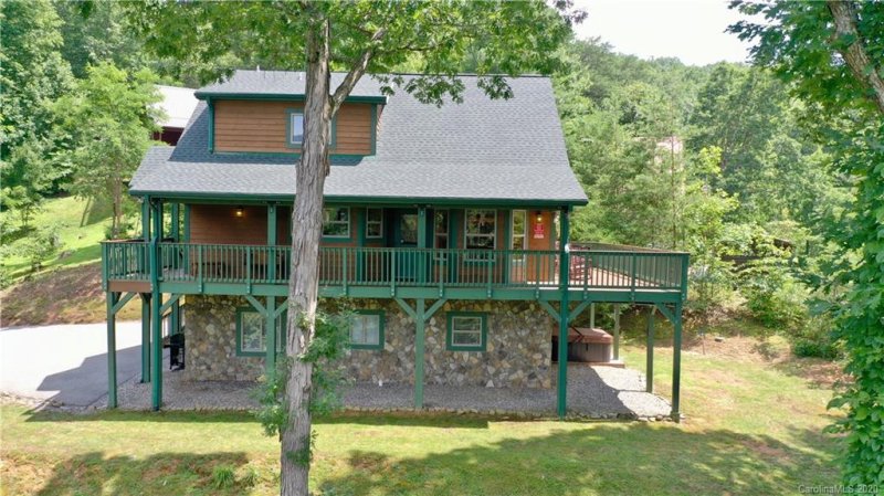 Property image 4 at 44 Riverside Drive, Whittier, NC 28789