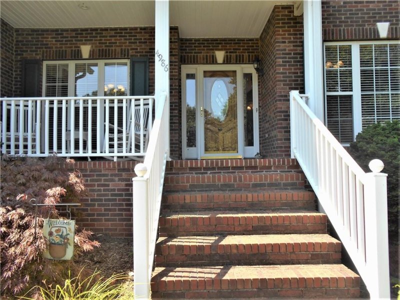 Property image 3 at 4986 Timber Valley Lane, Hickory, NC 28602