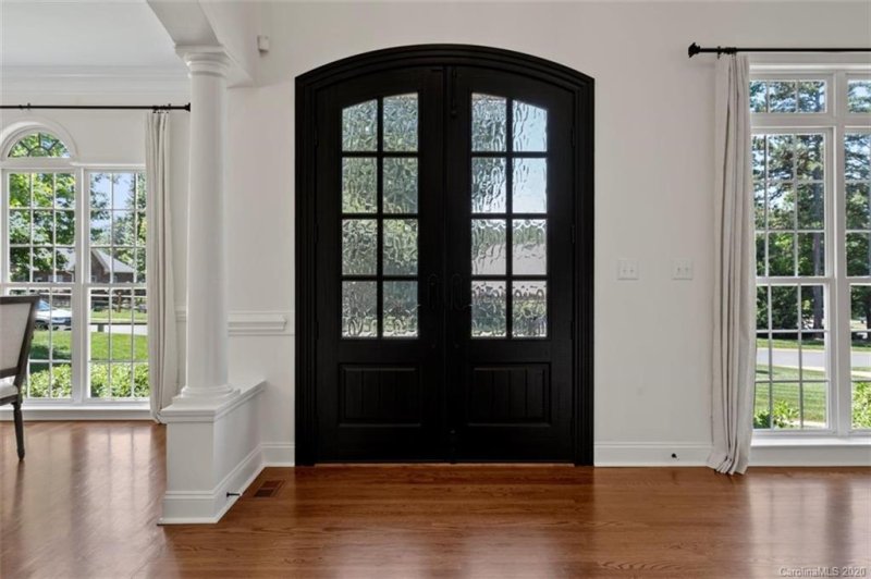 Property image 5 at 10511 Olde Irongate Lane, Mint Hill, NC 28227