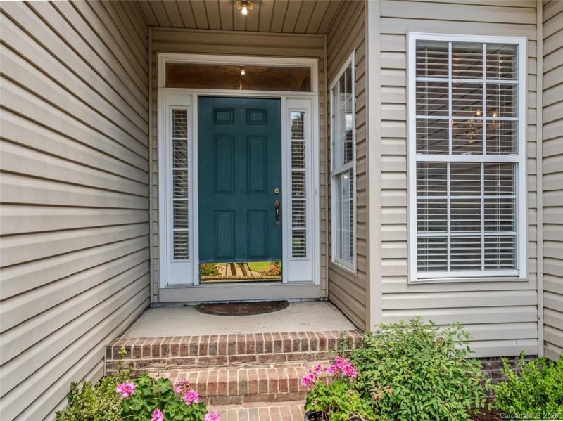 Property image 2 at 2536 Ashby Woods Drive, Matthews, NC 28105