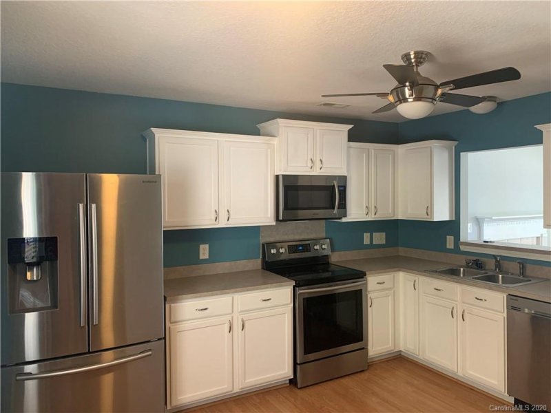 Property image 4 at 7629 Lady Liberty Lane, Charlotte, NC 28217