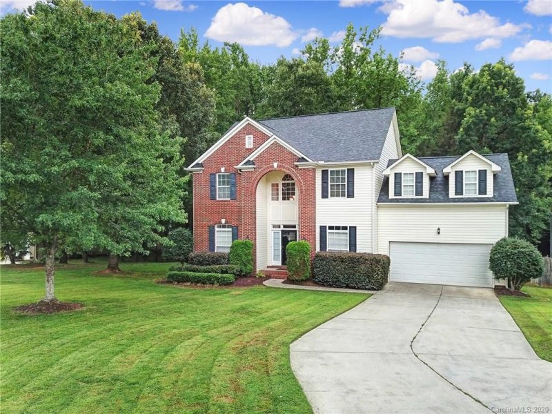 2533 Ashby Woods Drive