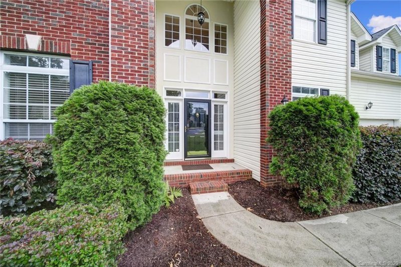 Property image 2 at 2533 Ashby Woods Drive, Matthews, NC 28105