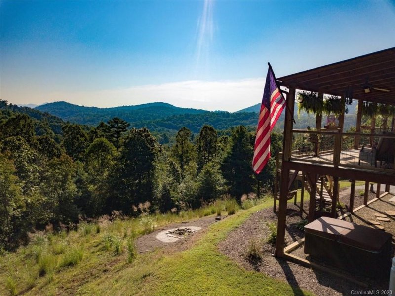 Property image 4 at 174 Big Raven Lane, Saluda, NC 28773