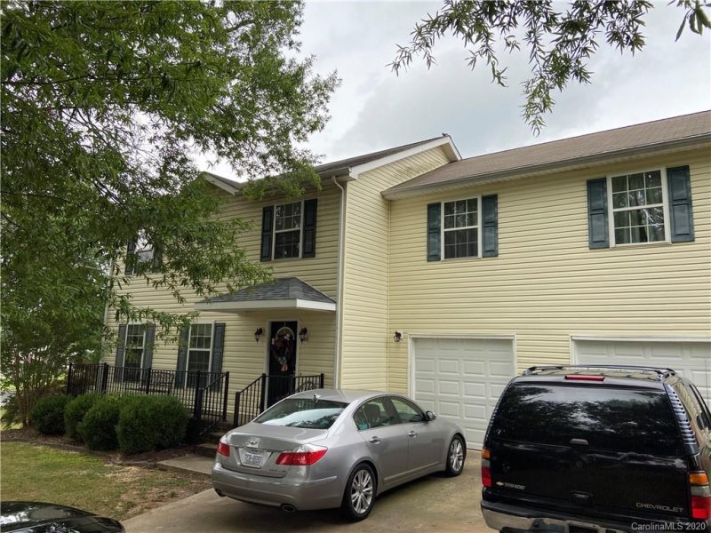 Property image 2 at 303 Buford Drive, Landis, NC 28088