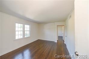 Property image 3 at 910 Mcalway Road, Charlotte, NC 28211