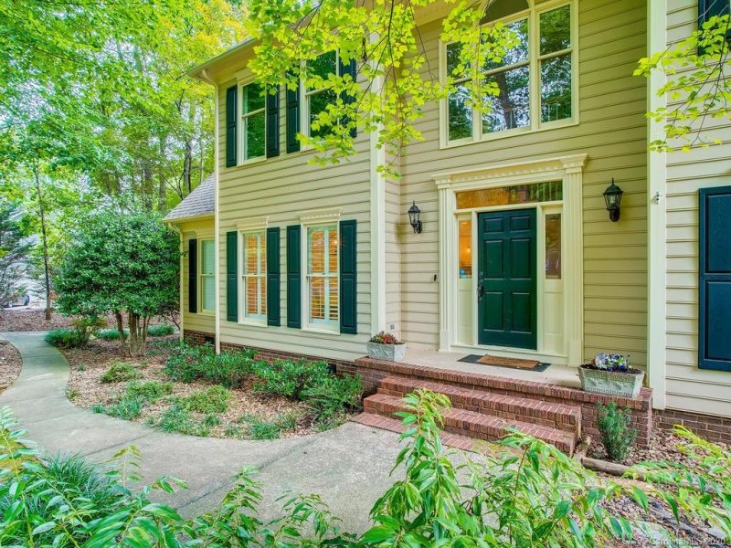 Property image 2 at 7209 Cobblecreek Drive, Matthews, NC 28104