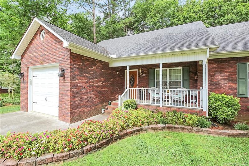 Property image 3 at 5951 Roberta Place, Harrisburg, NC 28075