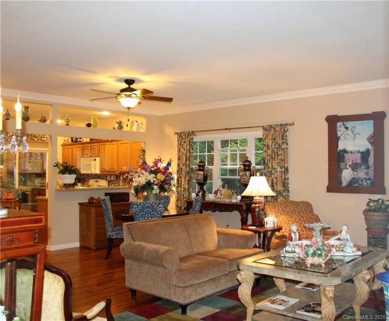 Property image 5 at 69 Coldwater Lane, Hendersonville, NC 28739