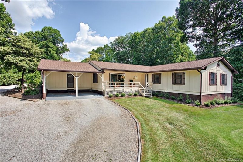 Property image 2 at 34 Timothy Lane, Candler, NC 28715