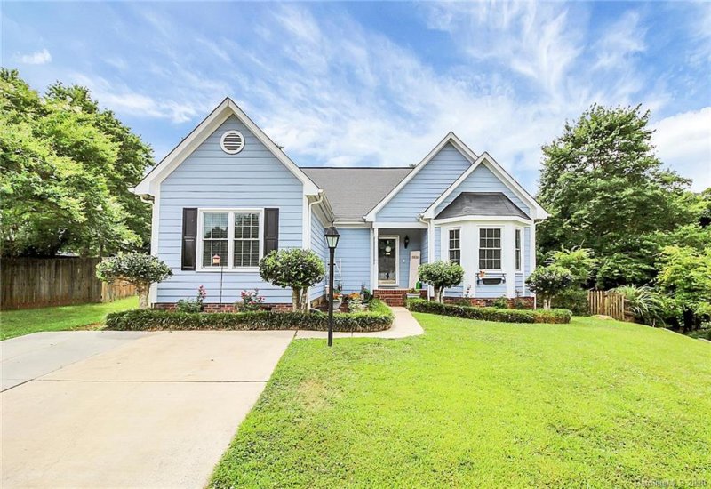 2600 Fence Post Lane