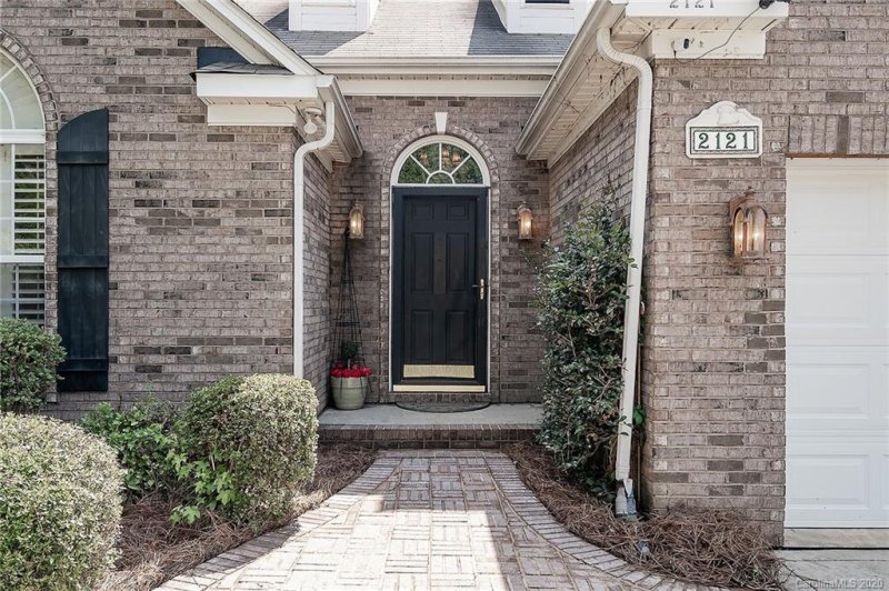 Property image 2 at 2121 Pineapple Court, Matthews, NC 28105