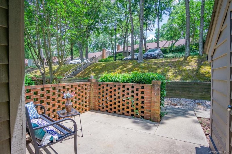 Property image 3 at 4136 Charlotte Highway, Lake Wylie, SC 29710