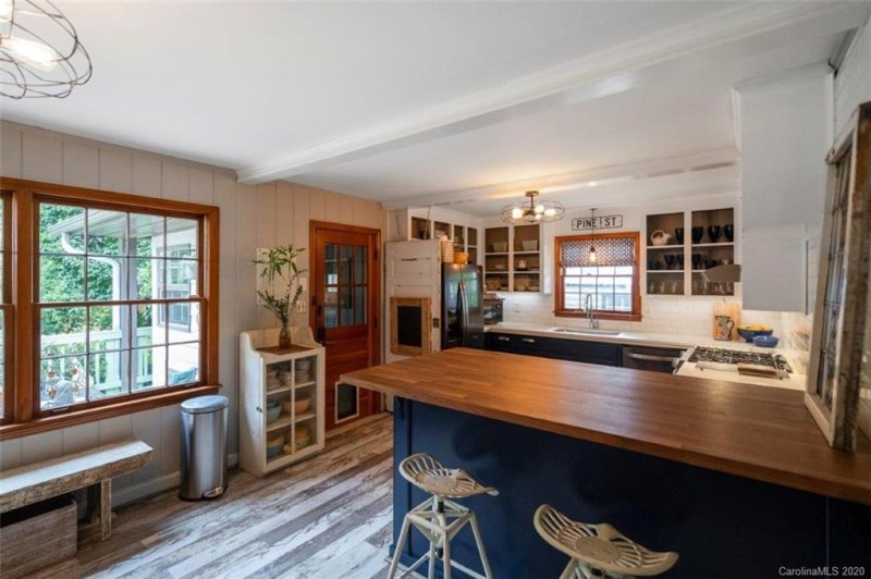 Property image 5 at 4923 Greenbrook Drive, Charlotte, NC 28205