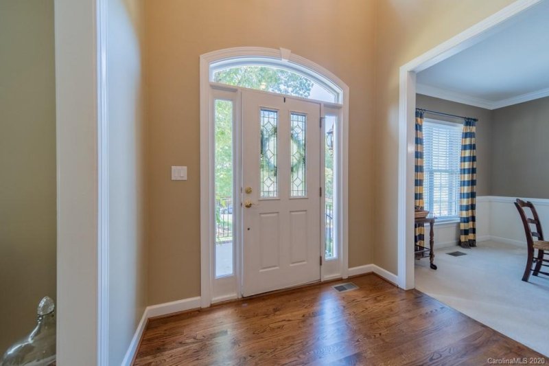 Property image 3 at 11615 Sir Francis Drake Drive, Charlotte, NC 28277