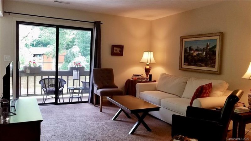 Property image 4 at 1755 Haywood Manor Road, Hendersonville, NC 28791