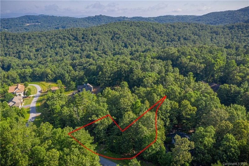 Property image 5 at 511 Crystal Heights Drive, Hendersonville, NC 28739