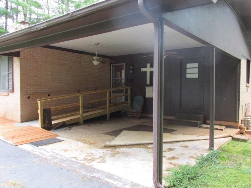 Property image 3 at 65 Poppy Lane, Cullowhee, NC 28723