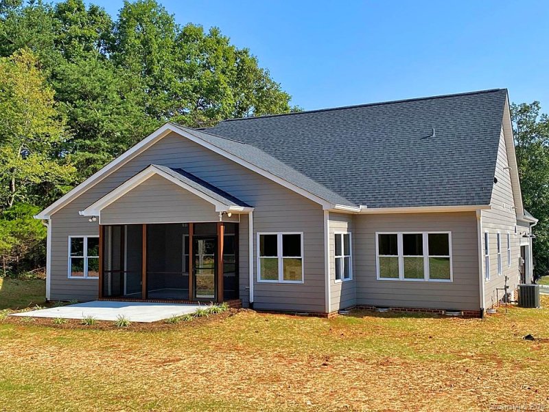 Property image 5 at 3628 46th Avenue, Hickory, NC 28601