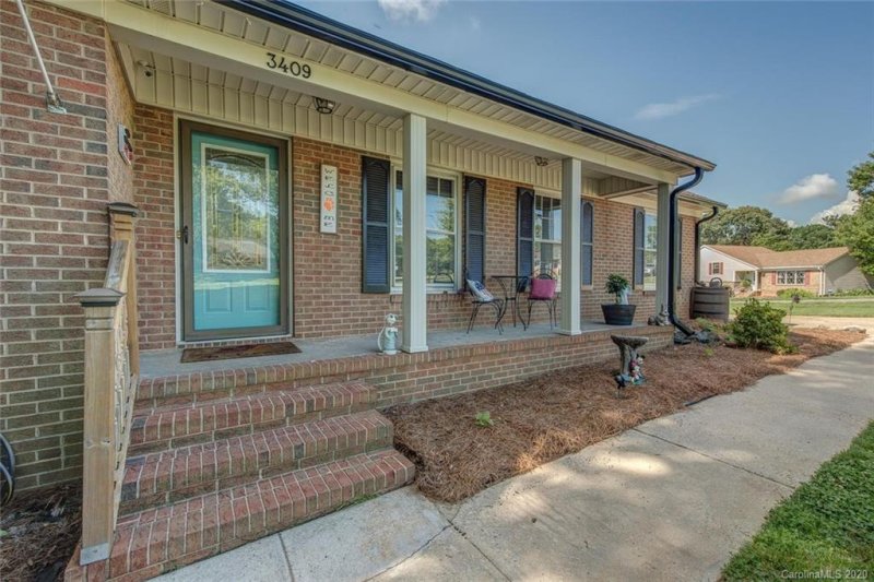 Property image 4 at 3409 Sherwood Circle, Gastonia, NC 28056